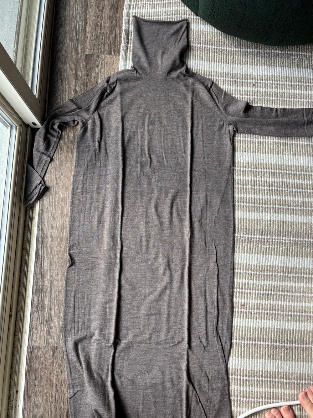 100% wool Zara Grayish Brown light Turtleneck Sweater Dress size S